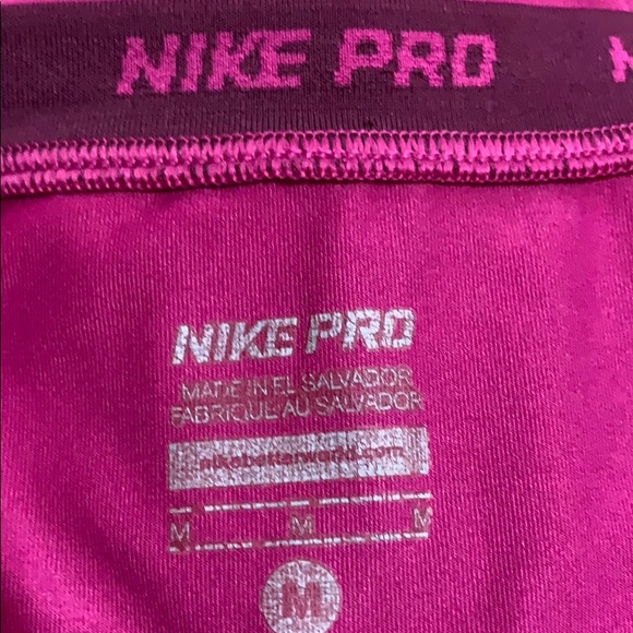 Nike Pro dry fit purple v neck sports top - Picture 5 of 7